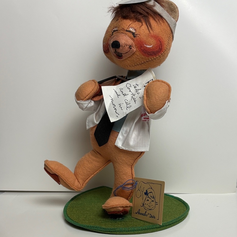 vintage Annalee Dolls "Doctor Bear" from 1993